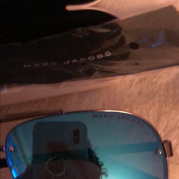 Marc Jacobs sunglasses - Picture 4 of 8